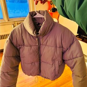 Elegant Cropped Gray Puffer Jacket